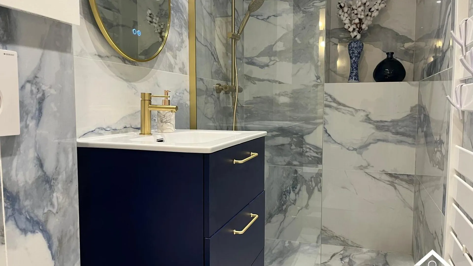 Apartment Paris Marais Saint Paul By Melvane